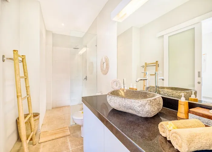 Promo 3bd Tropical In Umalas Villa
